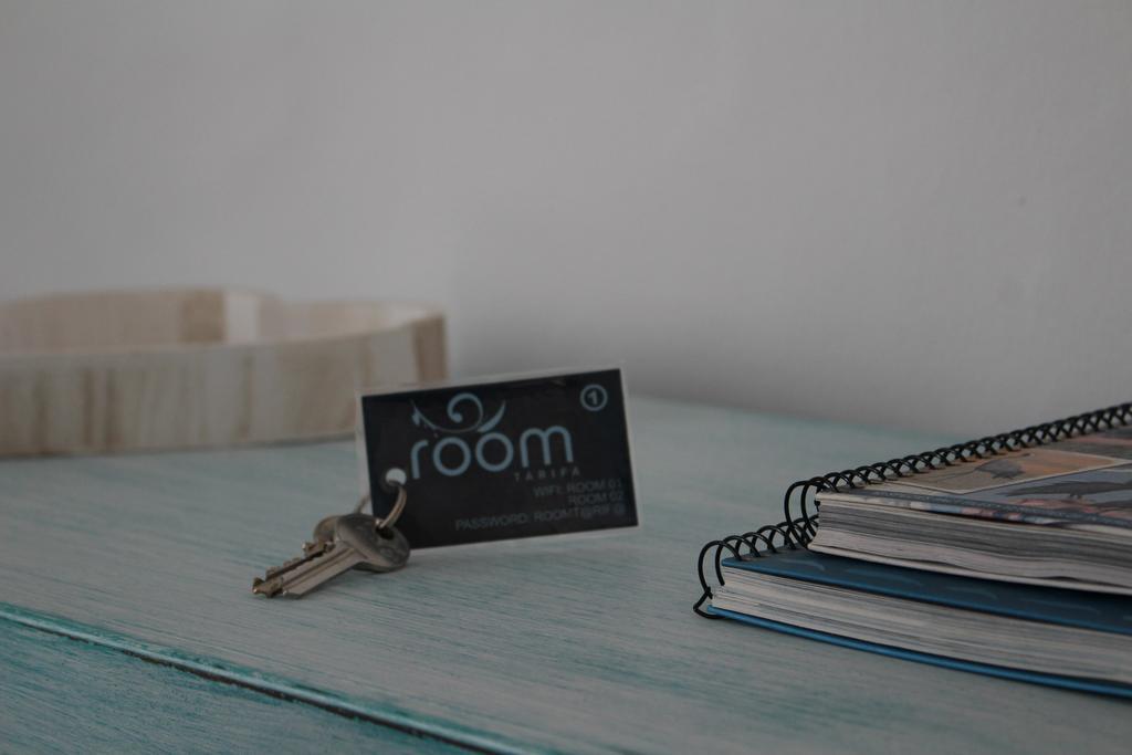 Room Тарифа Екстериор снимка