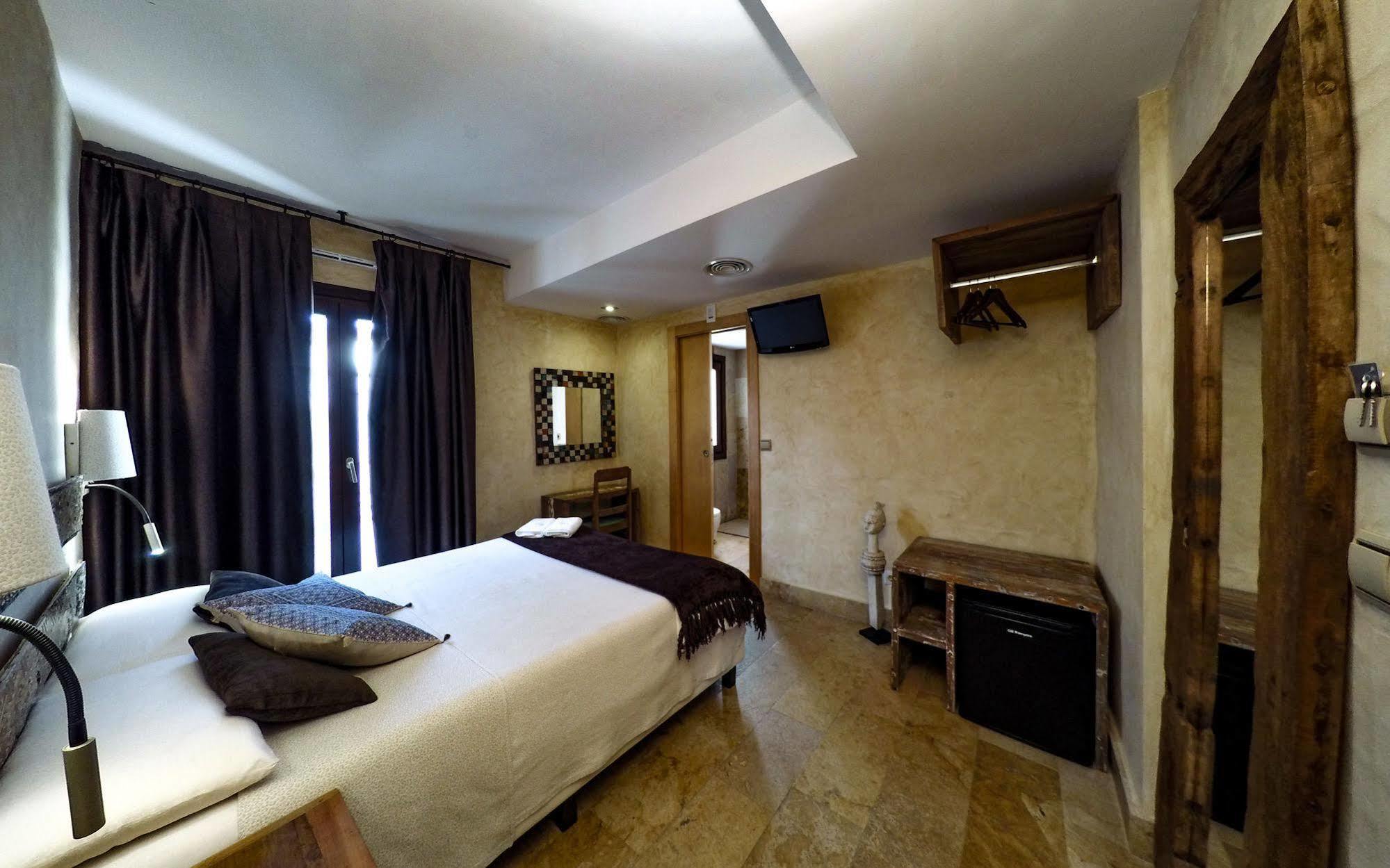 Room Тарифа Екстериор снимка